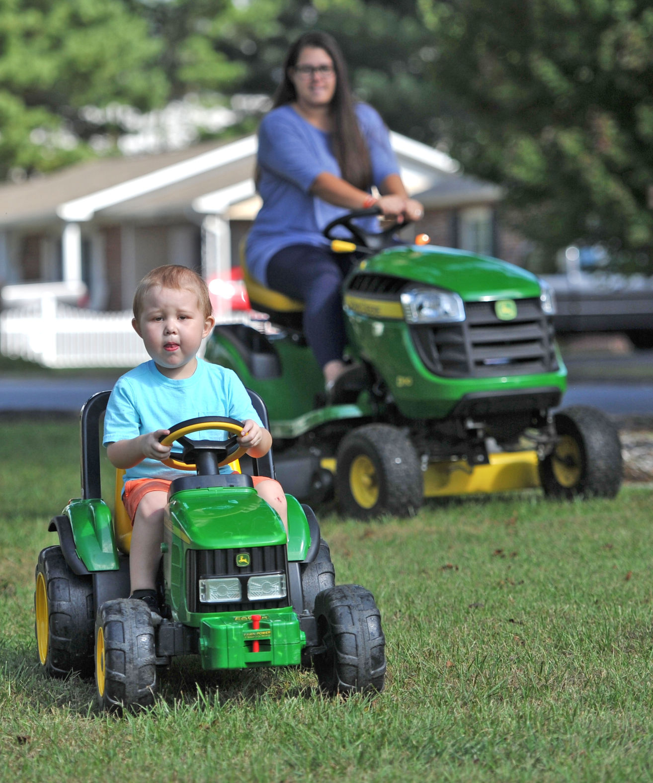 Little John Deere Guy-01